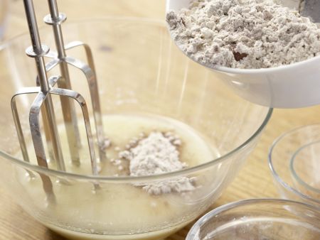 Schoko-Muffins mit Haferflocken Zubereitung Schritt 2 Schoko-Muffins mit Haferflocken Zubereitung Schritt 2