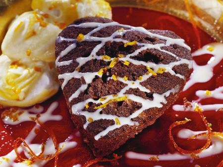 Schokoküchlein mit Orangensahne