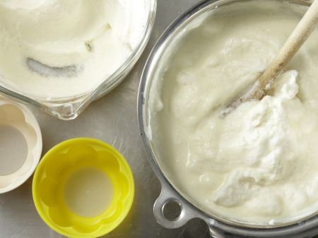 Schokoladen-Joghurt-Mousse Zubereitung Schritt 5 Schokoladen-Joghurt-Mousse Zubereitung Schritt 5