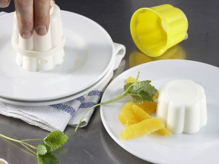 Schokoladen-Joghurt-Mousse Zubereitung Schritt 9 Schokoladen-Joghurt-Mousse Zubereitung Schritt 9