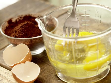 Schokoladentorte ohne Mehl Zubereitung Schritt 3 Schokoladentorte ohne Mehl Zubereitung Schritt 3