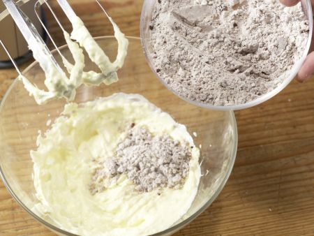 Schokowaffeln mit Bananenjoghurt Zubereitung Schritt 3 Schokowaffeln mit Bananenjoghurt Zubereitung Schritt 3