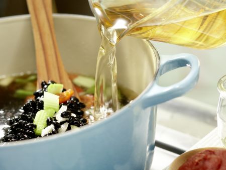 Schwarze Bohnensuppe Zubereitung Schritt 6 Schwarze Bohnensuppe Zubereitung Schritt 6