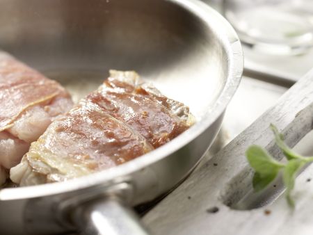 Seelachs im Parma-Mantel Zubereitung Schritt 7 Seelachs im Parma-Mantel Zubereitung Schritt 7