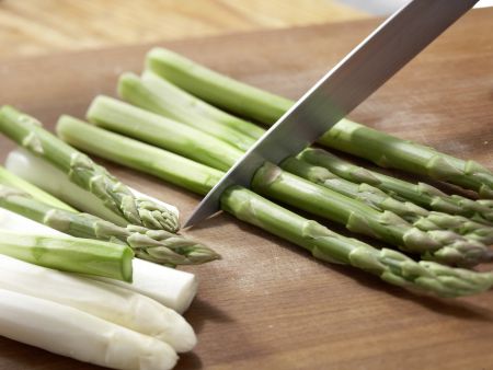 Spargel-Cannelloni mit Spinat Zubereitung Schritt 2 Spargel-Cannelloni mit Spinat Zubereitung Schritt 2