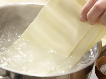 Spargel-Trüffel-Lasagne Zubereitung Schritt 4 Spargel-Trüffel-Lasagne Zubereitung Schritt 4