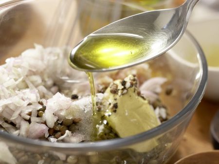 Spinatsalat mit Zander Zubereitung Schritt 3 Spinatsalat mit Zander Zubereitung Schritt 3