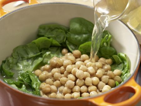 Spinatsuppe mit Muffins Zubereitung Schritt 7 Spinatsuppe mit Muffins Zubereitung Schritt 7