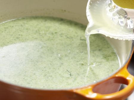 Spinatsuppe mit Muffins Zubereitung Schritt 9 Spinatsuppe mit Muffins Zubereitung Schritt 9
