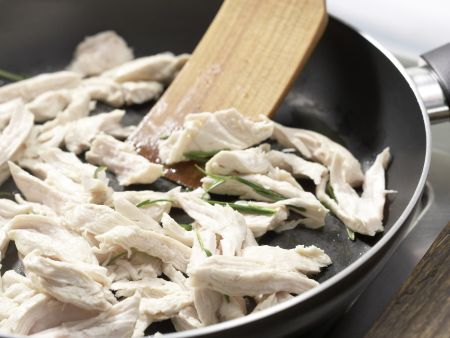 Spitzkohl-Morchel-Gemüse Zubereitung Schritt 10 Spitzkohl-Morchel-Gemüse Zubereitung Schritt 10