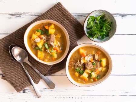 Steckrübeneintopf mit Rindfleisch