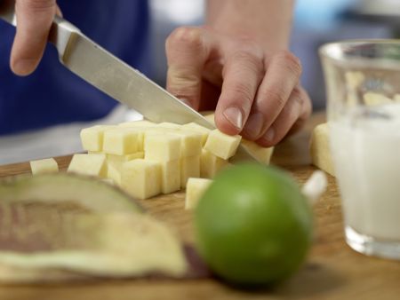 Steckrübenpüree Zubereitung Schritt 1 Steckrübenpüree Zubereitung Schritt 1