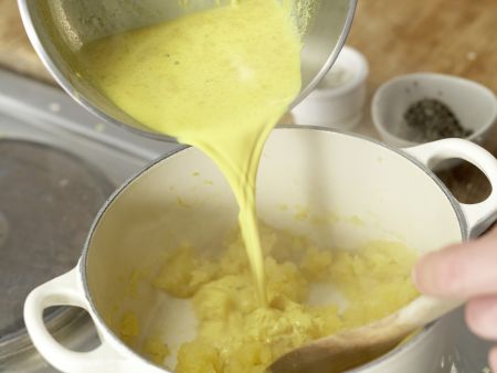 Steckrübenpüree Zubereitung Schritt 6 Steckrübenpüree Zubereitung Schritt 6