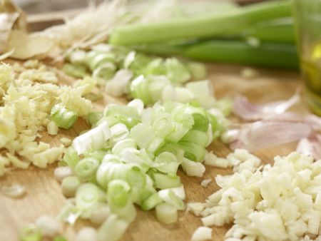 Süßkartoffel-Kokos-Suppe Zubereitung Schritt 2 Süßkartoffel-Kokos-Suppe Zubereitung Schritt 2