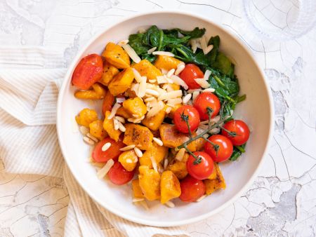 Süßkartoffelgnocchi-Bowl