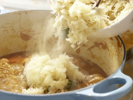 Szegediner Putengulasch Zubereitung Schritt 5 Szegediner Putengulasch Zubereitung Schritt 5