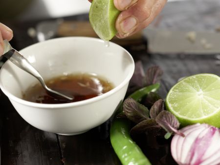 Thai-Garnelenbällchen Zubereitung Schritt 4 Thai-Garnelenbällchen Zubereitung Schritt 4