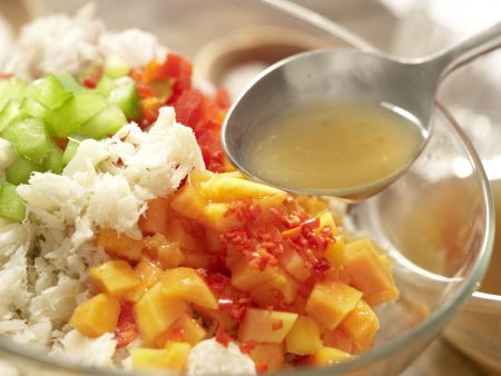 Thai-Krebsfleischsalat Zubereitung Schritt 6 Thai-Krebsfleischsalat Zubereitung Schritt 6