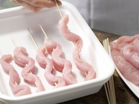 Thai-Putenspieße Zubereitung Schritt 2 Thai-Putenspieße Zubereitung Schritt 2