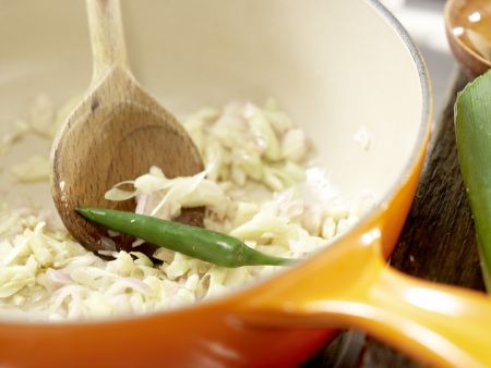 Thailändische Melonensuppe Zubereitung Schritt 4 Thailändische Melonensuppe Zubereitung Schritt 4