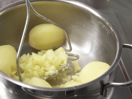 Tofuklößchen mit Kapernsauce Zubereitung Schritt 10 Tofuklößchen mit Kapernsauce Zubereitung Schritt 10