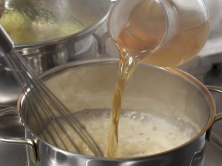 Tofuklößchen mit Kapernsauce Zubereitung Schritt 7 Tofuklößchen mit Kapernsauce Zubereitung Schritt 7