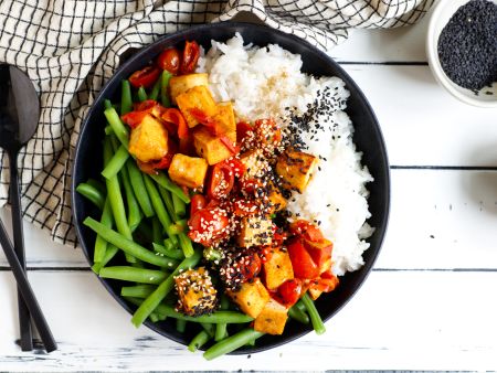 Tomaten-Tofu mit Bohnen und Basmatireis