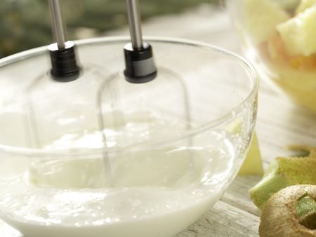 Tropischer Obstsalat Zubereitung Schritt 6 Tropischer Obstsalat Zubereitung Schritt 6
