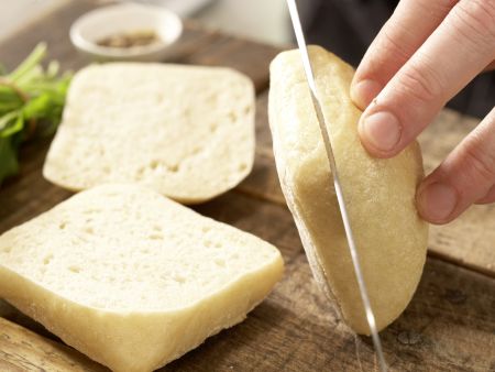 Überbackene Ciabattabrötchen Zubereitung Schritt 4 Überbackene Ciabattabrötchen Zubereitung Schritt 4