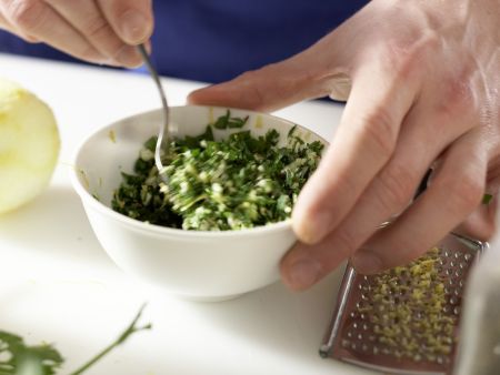 Ungarisches Hähnchenragout Zubereitung Schritt 3 Ungarisches Hähnchenragout Zubereitung Schritt 3