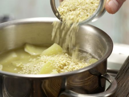 Vegetarischer Pastinakenbrei mit Ei Zubereitung Schritt 4 Vegetarischer Pastinakenbrei mit Ei Zubereitung Schritt 4