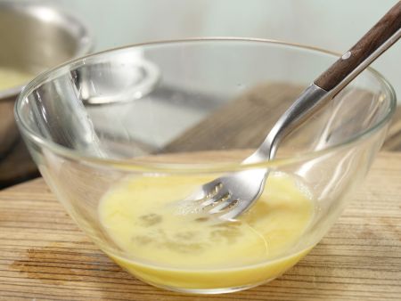 Vegetarischer Pastinakenbrei mit Ei Zubereitung Schritt 5 Vegetarischer Pastinakenbrei mit Ei Zubereitung Schritt 5