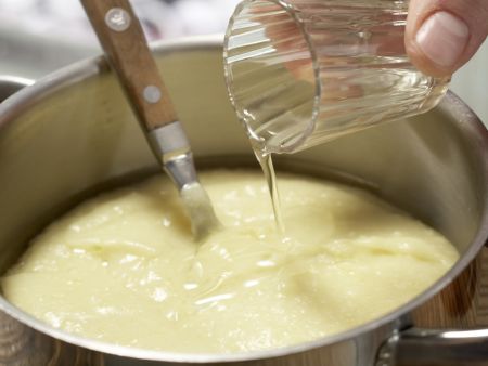 Vegetarischer Pastinakenbrei mit Ei Zubereitung Schritt 7 Vegetarischer Pastinakenbrei mit Ei Zubereitung Schritt 7
