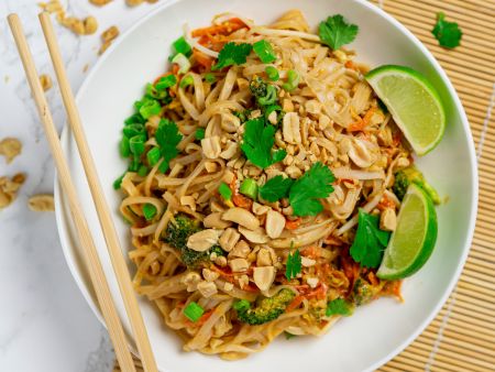 Vegetarisches Pad Thai mit Tofu