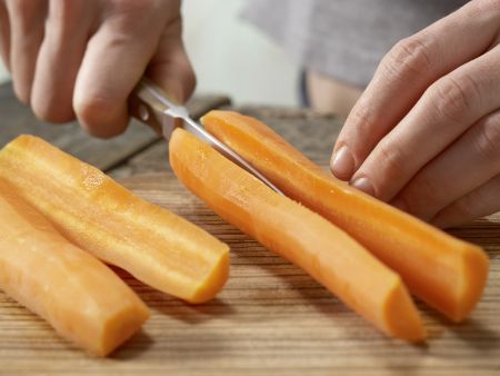Vollkorn-Pfannkuchen mit Möhren und Sesam Zubereitung Schritt 3 Vollkorn-Pfannkuchen mit Möhren und Sesam Zubereitung Schritt 3