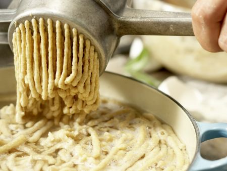 Vollkorn-Spätzle Zubereitung Schritt 3 Vollkorn-Spätzle Zubereitung Schritt 3