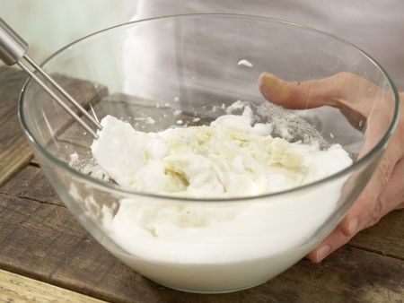 Waffeltüten mit süßer Grütze Zubereitung Schritt 4 Waffeltüten mit süßer Grütze Zubereitung Schritt 4