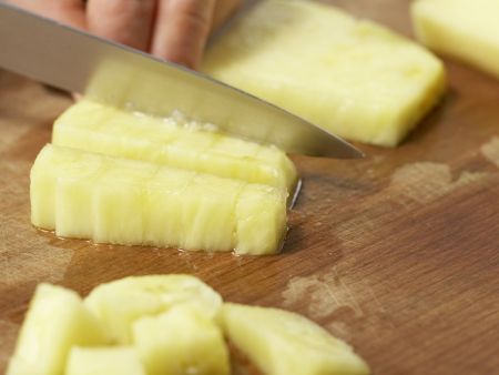 Waldorfsalat mit Ananas Zubereitung Schritt 7 Waldorfsalat mit Ananas Zubereitung Schritt 7