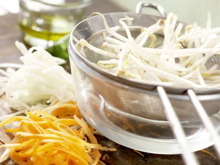 Warmer Thai-Salat Zubereitung Schritt 2 Warmer Thai-Salat Zubereitung Schritt 2