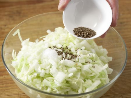 Weißkrautsalat – smarter Zubereitung Schritt 6 Weißkrautsalat – smarter Zubereitung Schritt 6