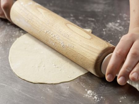 Wrap mit Putenbrust und Erdnussbutter Zubereitung Schritt 4 Wrap mit Putenbrust und Erdnussbutter Zubereitung Schritt 4