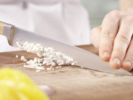 Würzige Fischfrikadellen Zubereitung Schritt 5 Würzige Fischfrikadellen Zubereitung Schritt 5