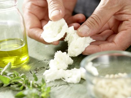 Würzige Mozzarella-Nudeln Zubereitung Schritt 3 Würzige Mozzarella-Nudeln Zubereitung Schritt 3
