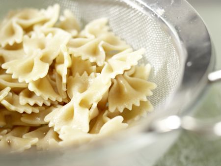 Würzige Mozzarella-Nudeln Zubereitung Schritt 8 Würzige Mozzarella-Nudeln Zubereitung Schritt 8