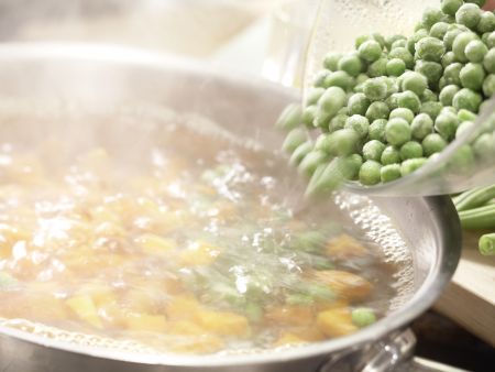 Würziger Gemüsesalat Zubereitung Schritt 4 Würziger Gemüsesalat Zubereitung Schritt 4