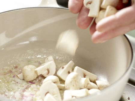 Zander mit Sauerkraut Zubereitung Schritt 6 Zander mit Sauerkraut Zubereitung Schritt 6