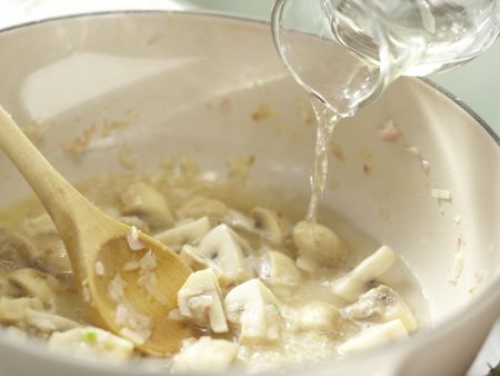 Zander mit Sauerkraut Zubereitung Schritt 7 Zander mit Sauerkraut Zubereitung Schritt 7