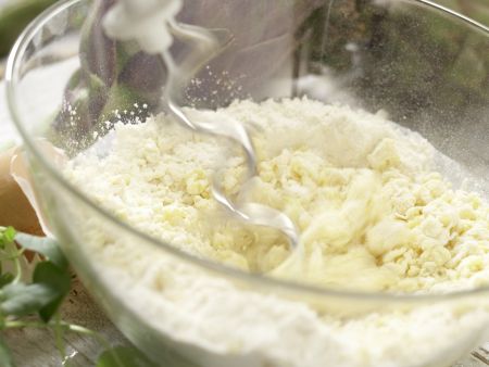 Ziegenkäse-Tortellini Zubereitung Schritt 2 Ziegenkäse-Tortellini Zubereitung Schritt 2