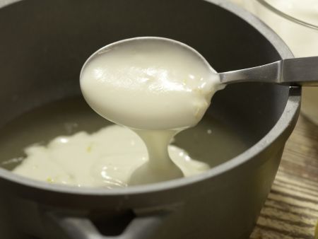 Zitronenmousse Zubereitung Schritt 4 Zitronenmousse Zubereitung Schritt 4