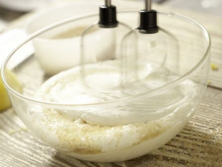 Zitronenmousse Zubereitung Schritt 5 Zitronenmousse Zubereitung Schritt 5